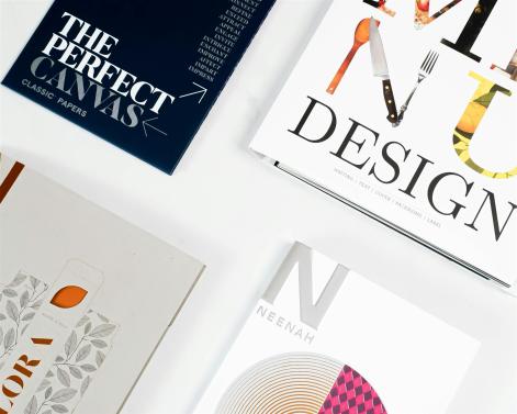 Abbildung von mehreren Design Magazinen und Zeitschriften